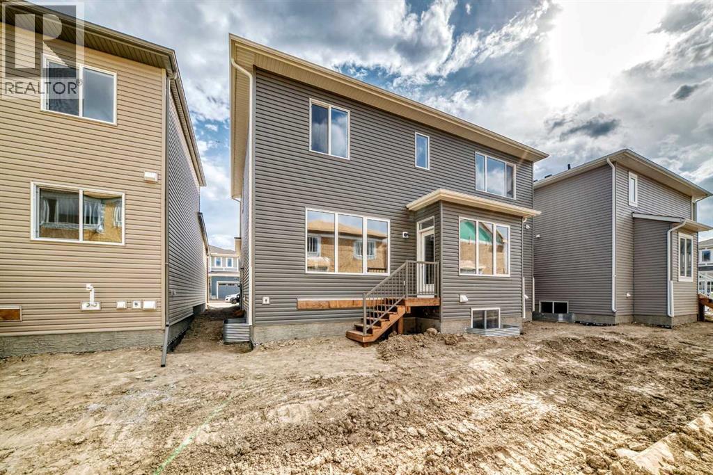 72 Carringwood Rise NW - 48