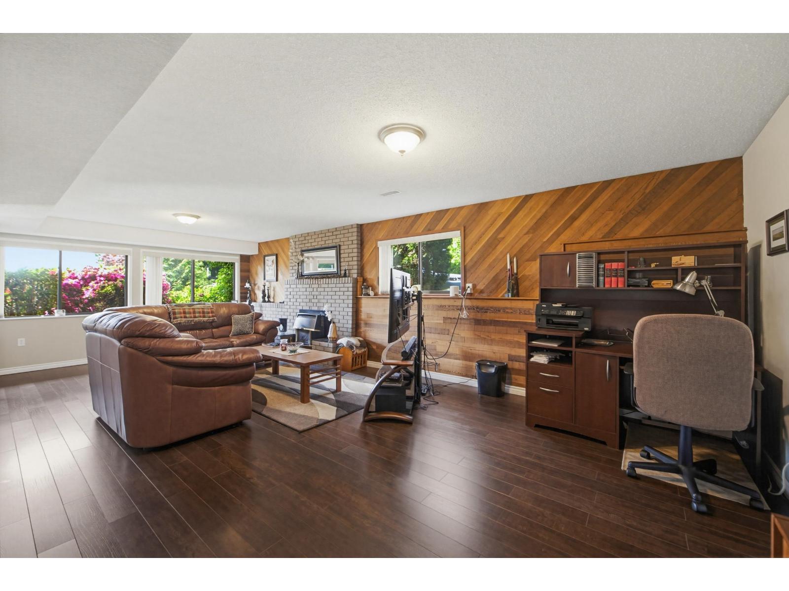 4 Bed, 3 Bath House for Sale in Abbotsford – 2740 MARBLE HILL DRIVE, Abbotsford – MLS# R3121025 - Image 6