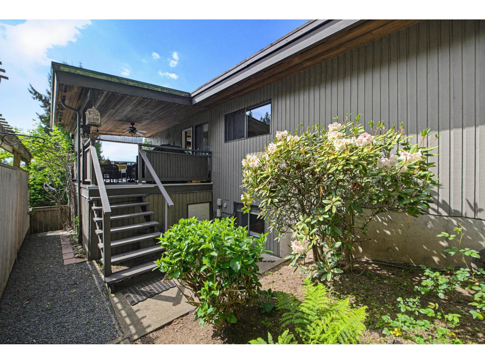 4 Bed, 3 Bath House for Sale in Abbotsford – 2740 MARBLE HILL DRIVE, Abbotsford – MLS# R3121025 - Image 3