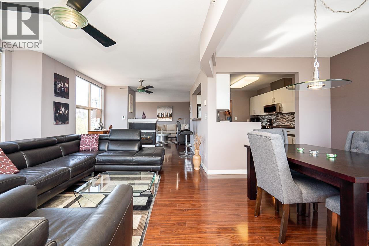 1000 328 CLARKSON STREET, New Westminster