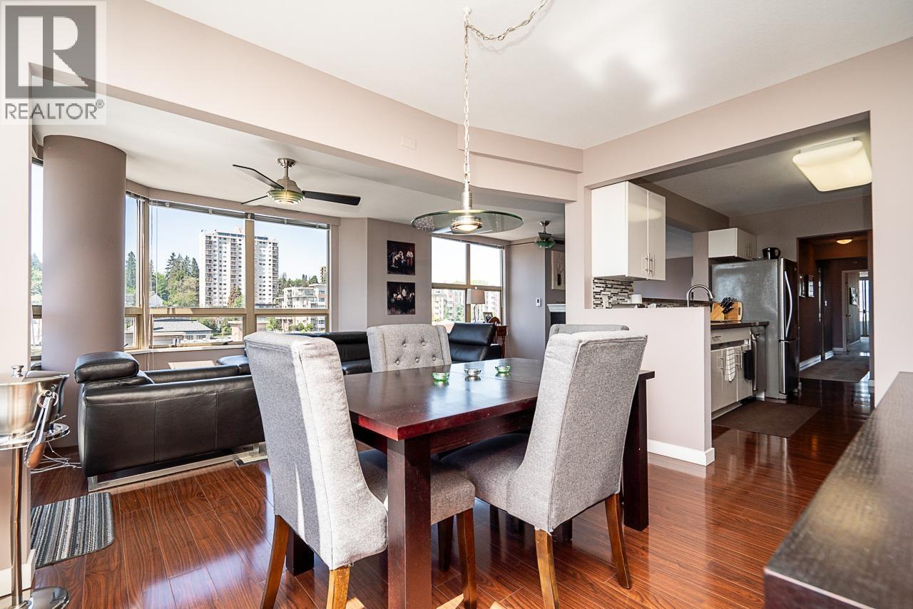 1000 328 CLARKSON STREET, New Westminster