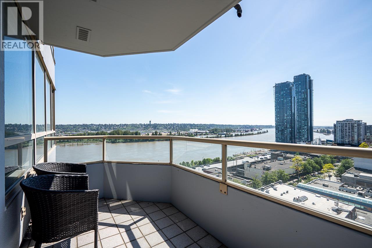 1000 328 CLARKSON STREET, New Westminster