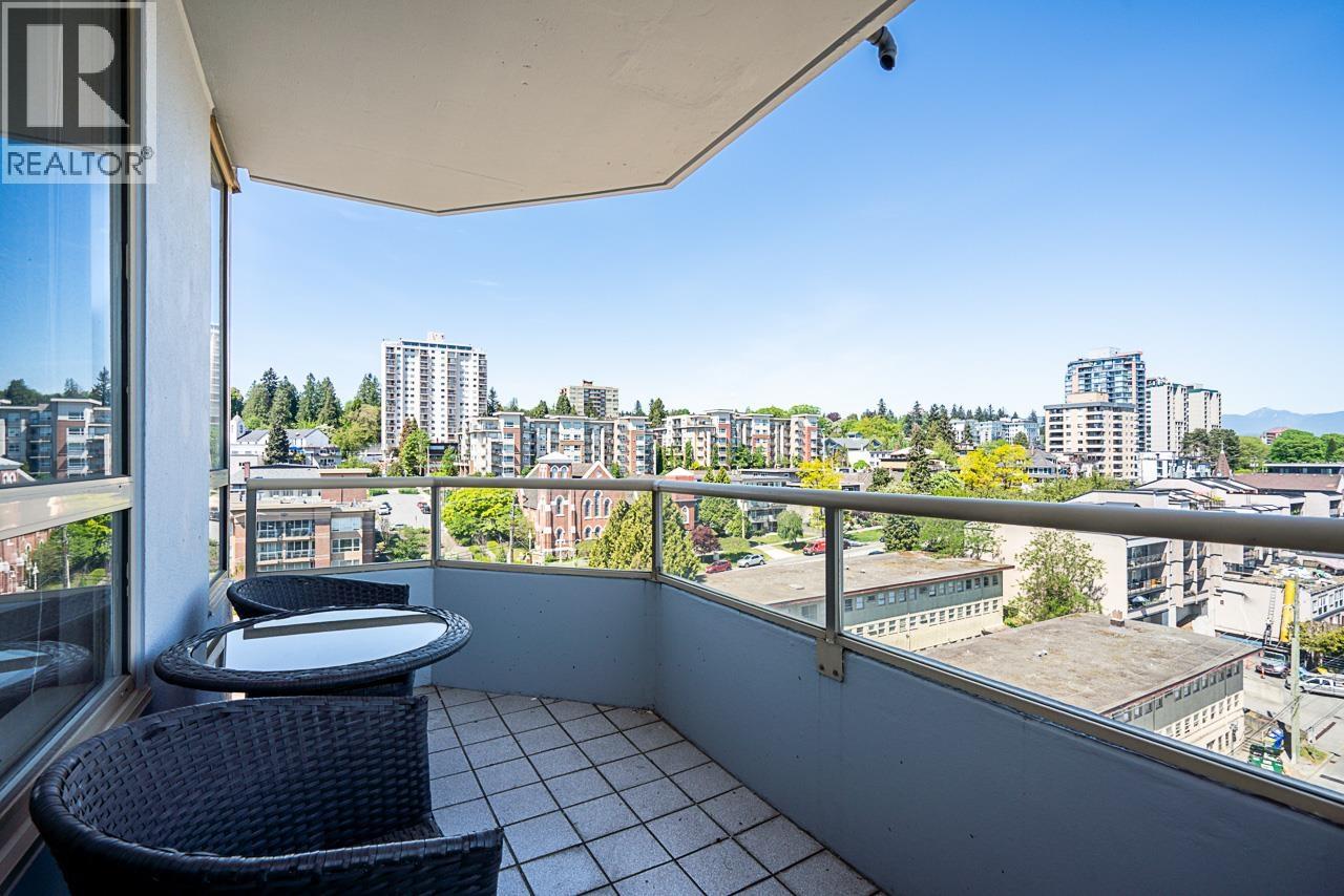 1000 328 CLARKSON STREET, New Westminster