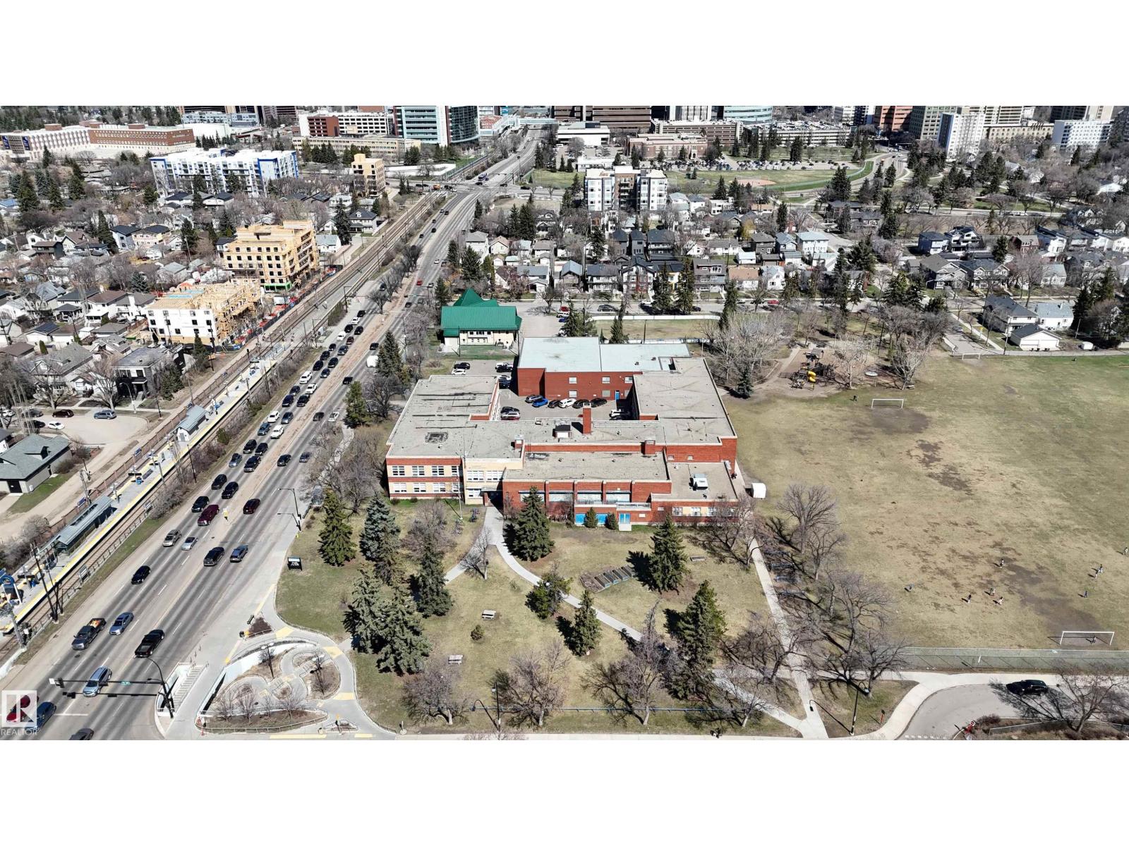 #310 11503 76 AV NW - 30