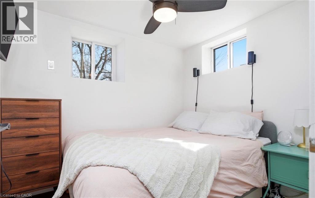 542 WALMER Road Unit# Lower, Hamilton, Ontario, L8H3E6 — Photo 2