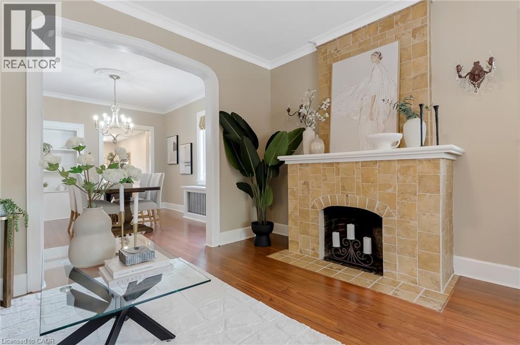 115 FILBERT Street, Kitchener, Ontario, N2H1Y3 — Photo 2