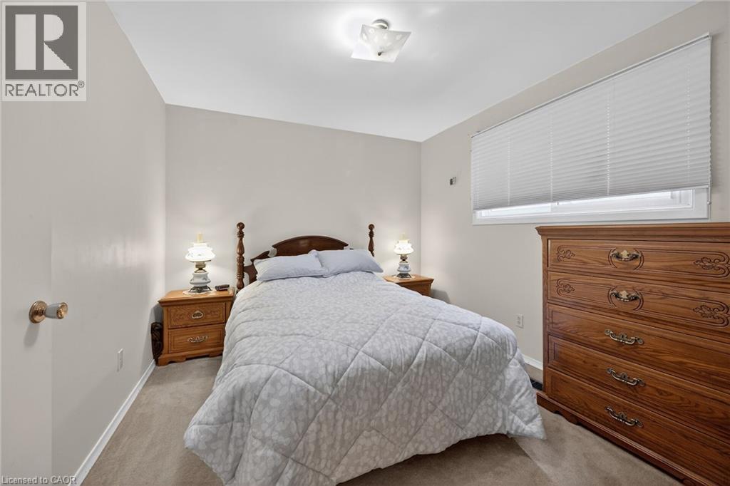 582 WOODVIEW Road, Burlington, Ontario, L7N3A1 — Photo 10