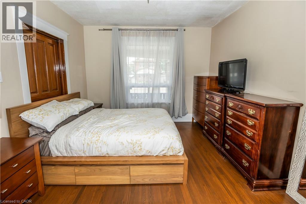 408 WELLINGTON Street N Unit# 2, Kitchener, Ontario, N2H5L2 — Photo 4