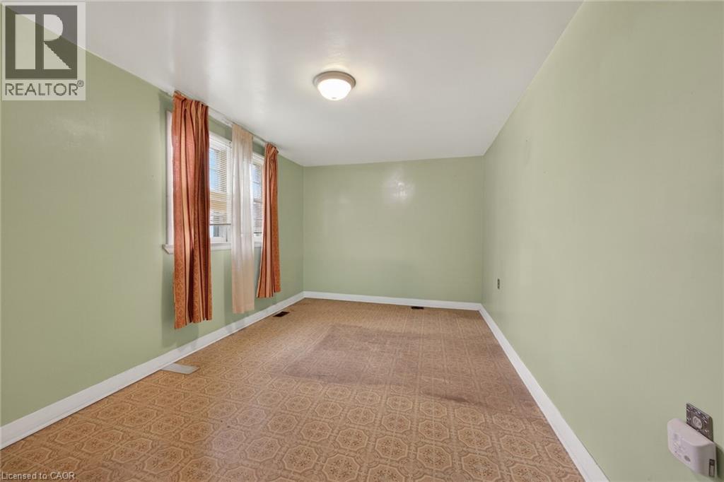 35 GARFIELD Avenue N - 21