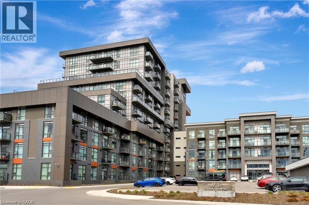 450 DUNDAS Street Unit# 706, Waterdown, Ontario, L8B1Z2 — Photo 4