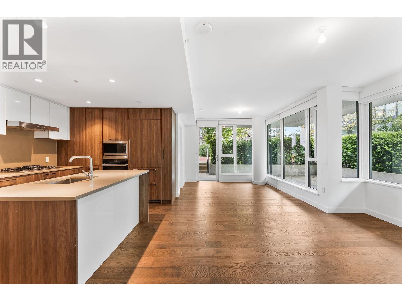 #507-8160 MCMYN Way, Richmond
