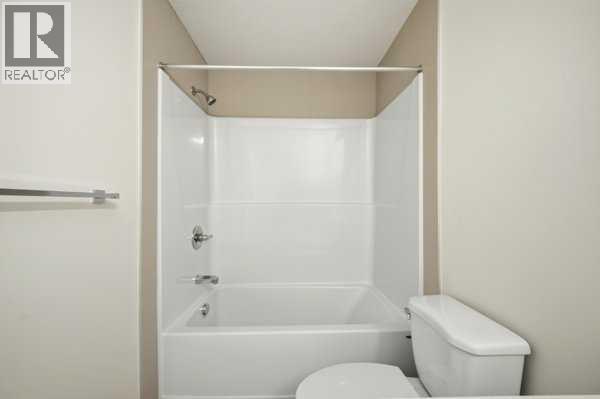 #2221 15 Skyview Point Crescent NE - 27