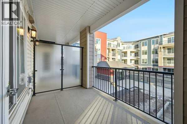 #2221 15 Skyview Point Crescent NE - 32