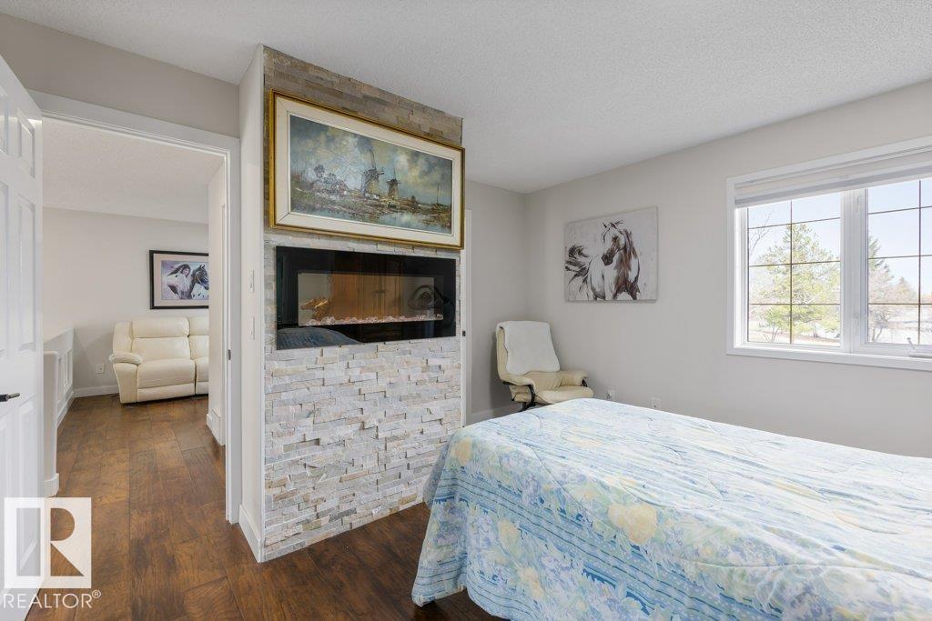 #16 4 FRASER DR - 21