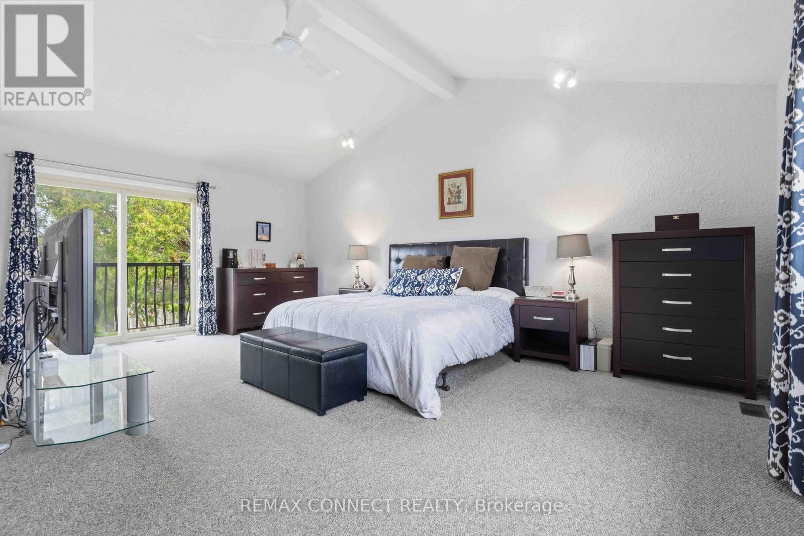 1805 WOODVIEW AVENUE - 16