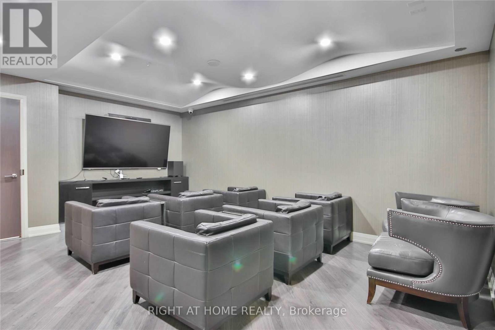 #612 85 NORTH PARK ROAD - 48
