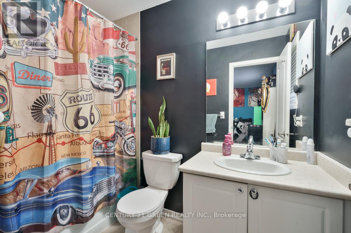 1362 BUTLER STREET - 20