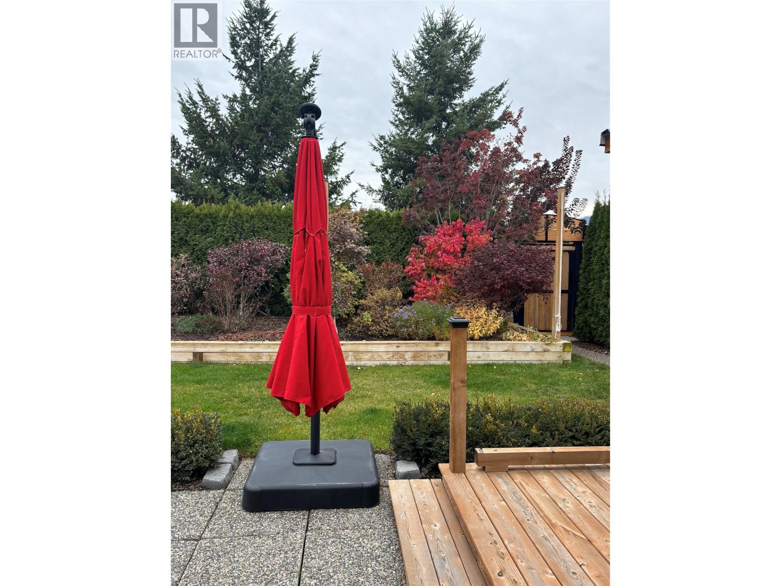 839 8th Avenue, Vernon
