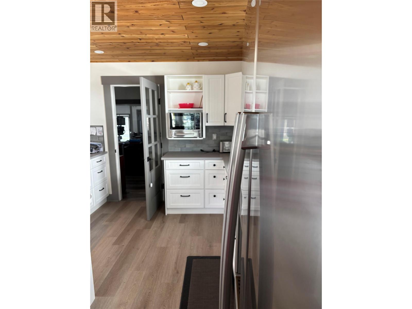 839 8th Avenue - 27