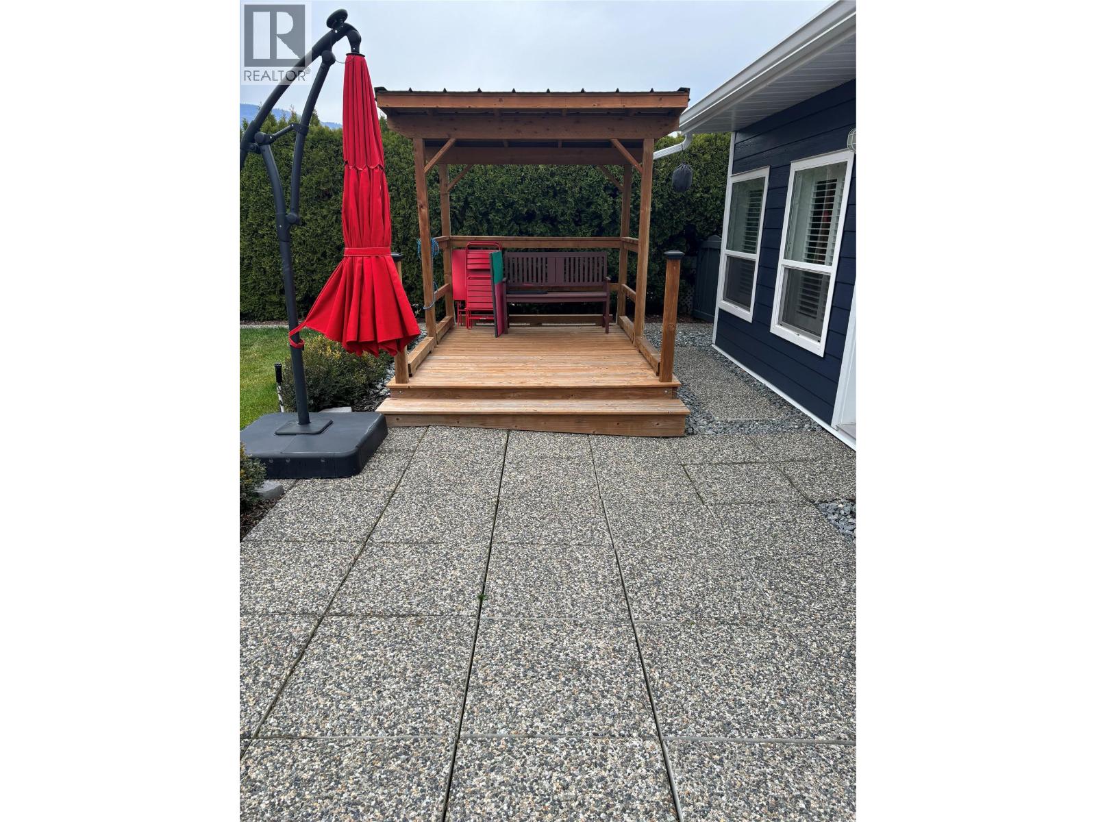 839 8th Avenue, Vernon