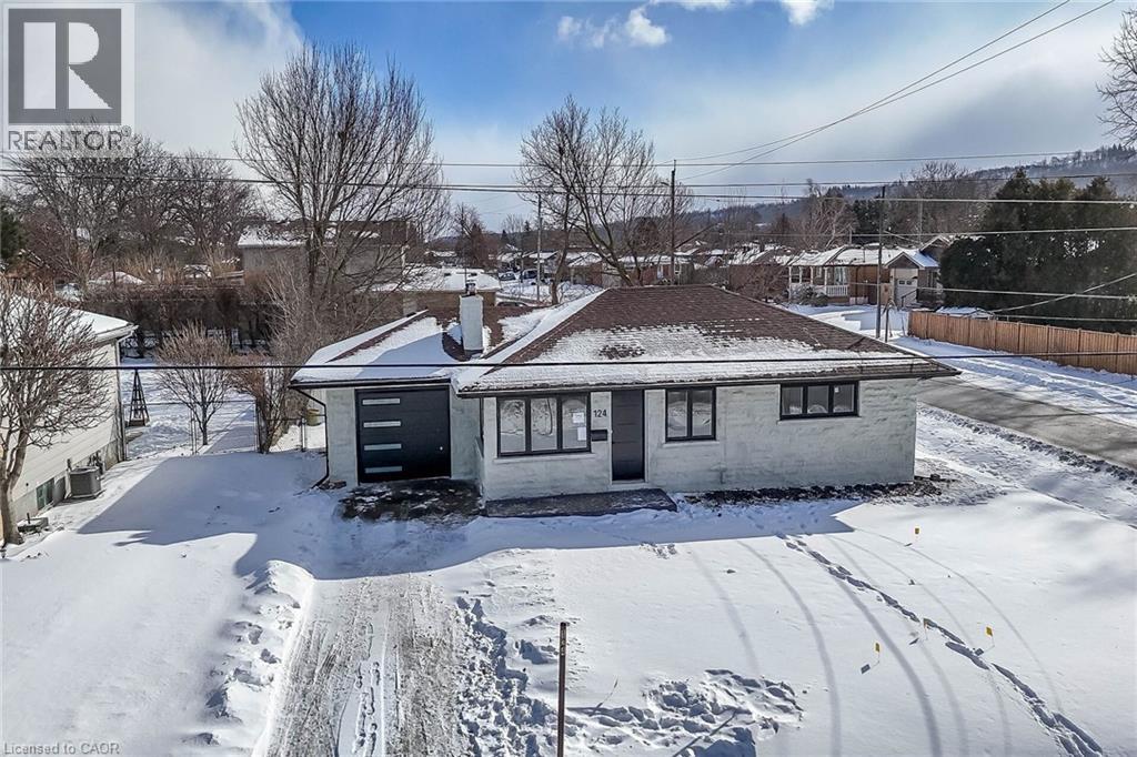 124 CORMAN Avenue - Image 2