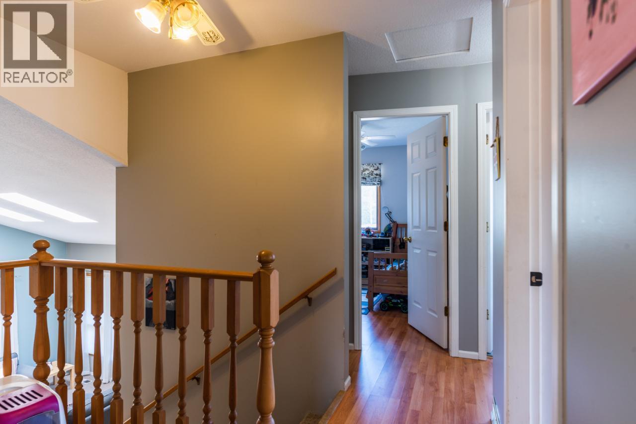 3506 SOUTHRIDGE Drive - 18