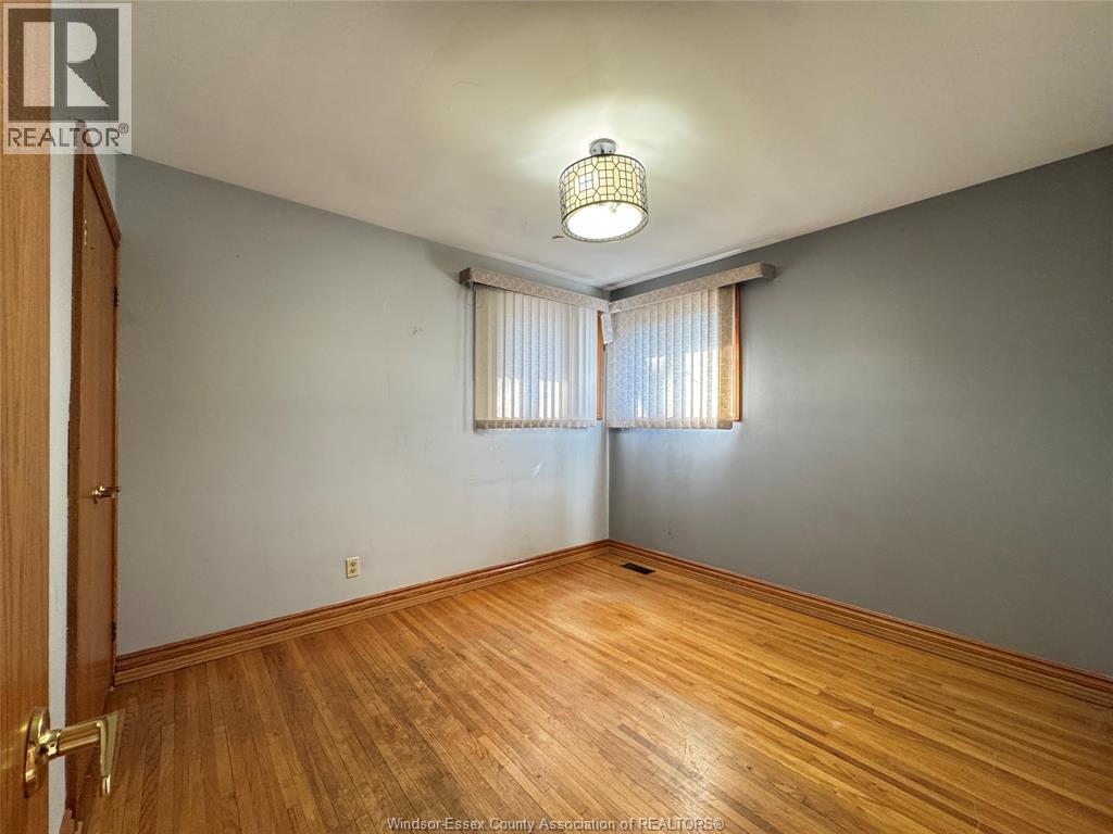 1595 SUN VALLEY, Windsor, Ontario, N9C3R1 — Photo 18