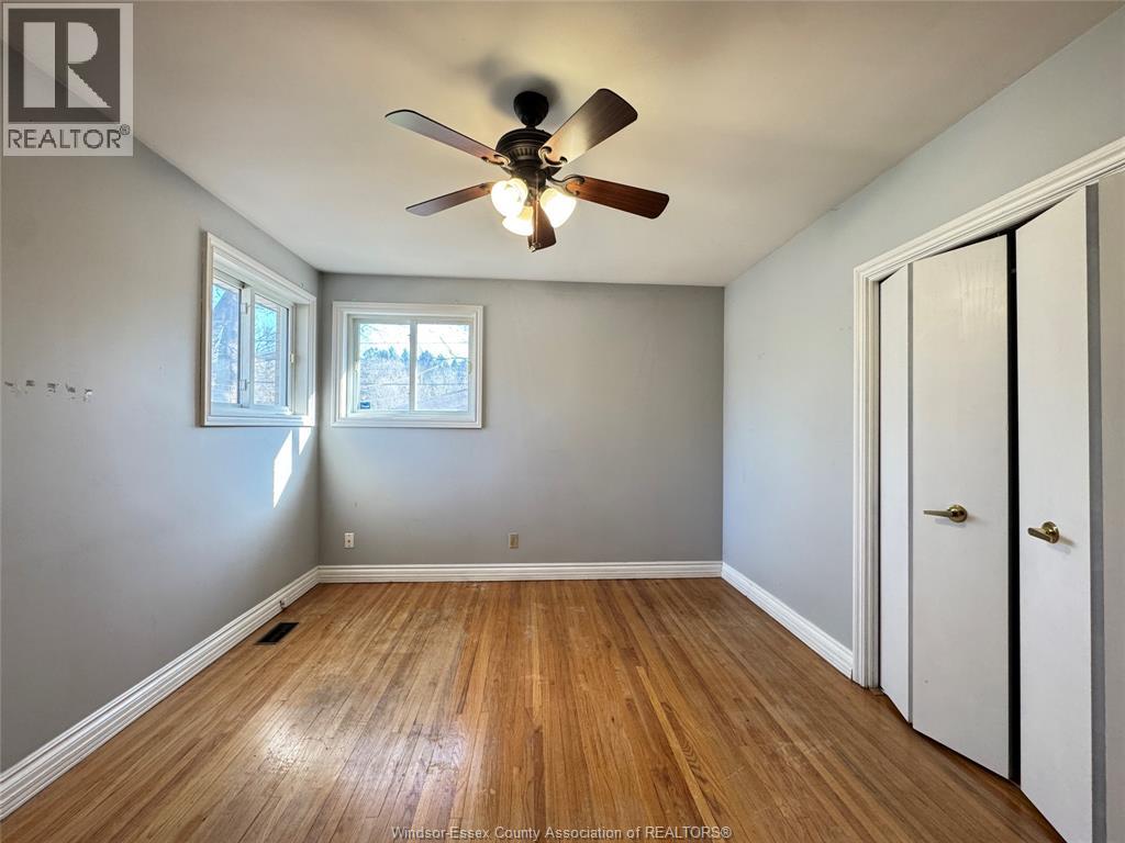 1595 SUN VALLEY, Windsor, Ontario, N9C3R1 — Photo 4