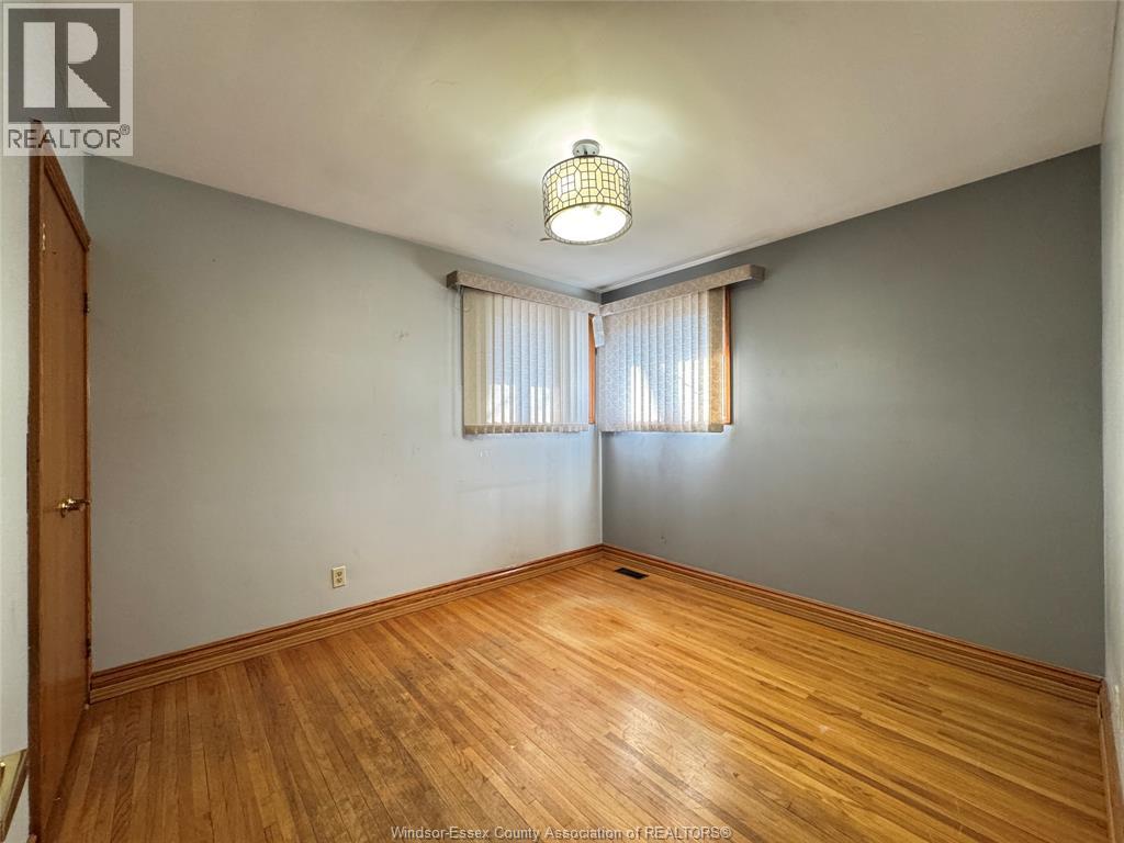 1595 SUN VALLEY, Windsor, Ontario, N9C3R1 — Photo 29