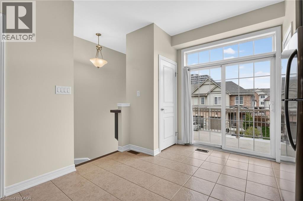 541 WINSTON Road Unit# 13, Grimsby, Ontario, L3M0C5 — Photo 10