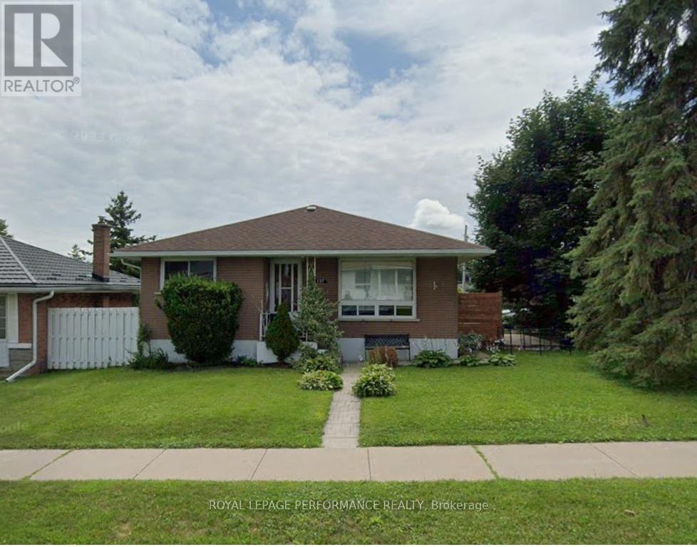 197 15TH STREET W - 1