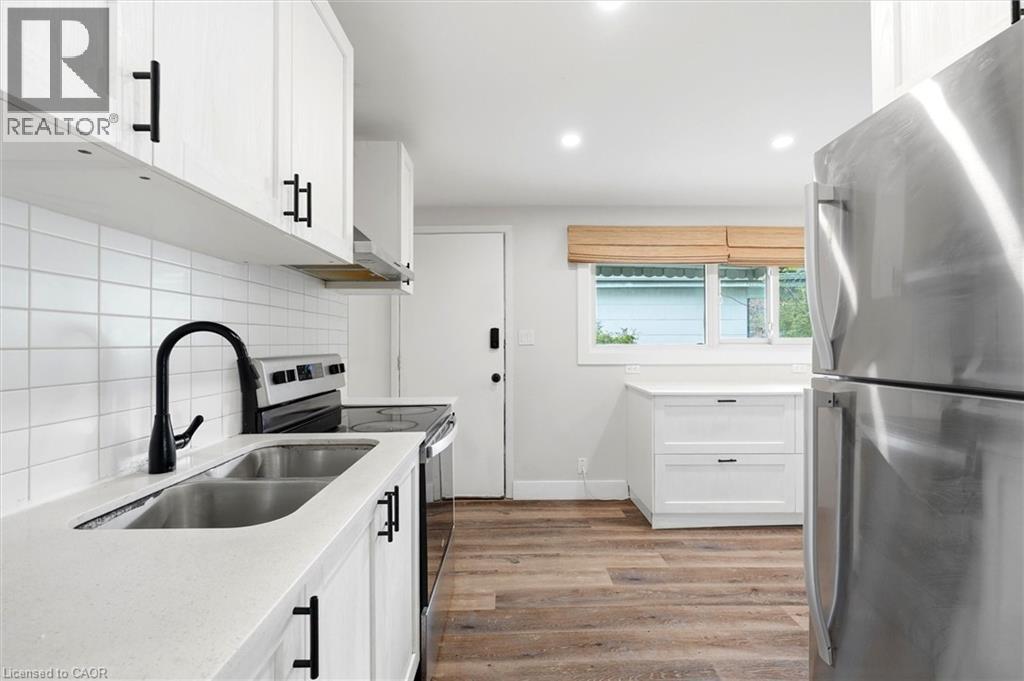 16 RONALDSHAY Avenue, Hamilton, Ontario, L9A3B1 — Photo 25
