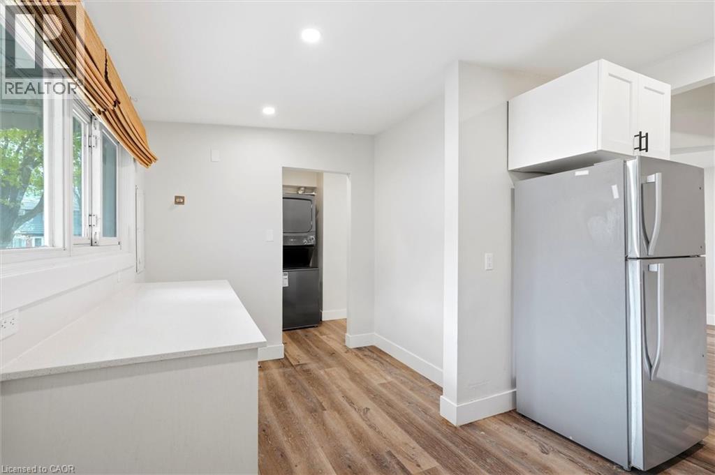 16 RONALDSHAY Avenue, Hamilton, Ontario, L9A3B1 — Photo 26