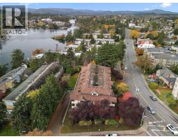 202 7 Gorge Rd W, Saanich, BC V9A1L9 Photo 14