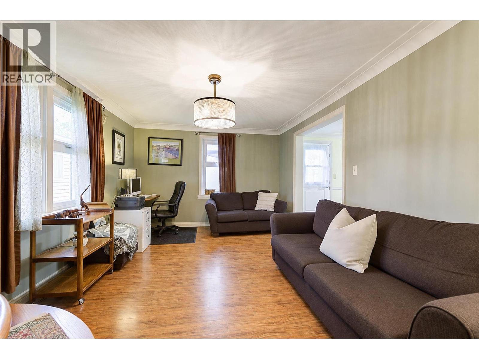 725 Fraser Road, Kelowna