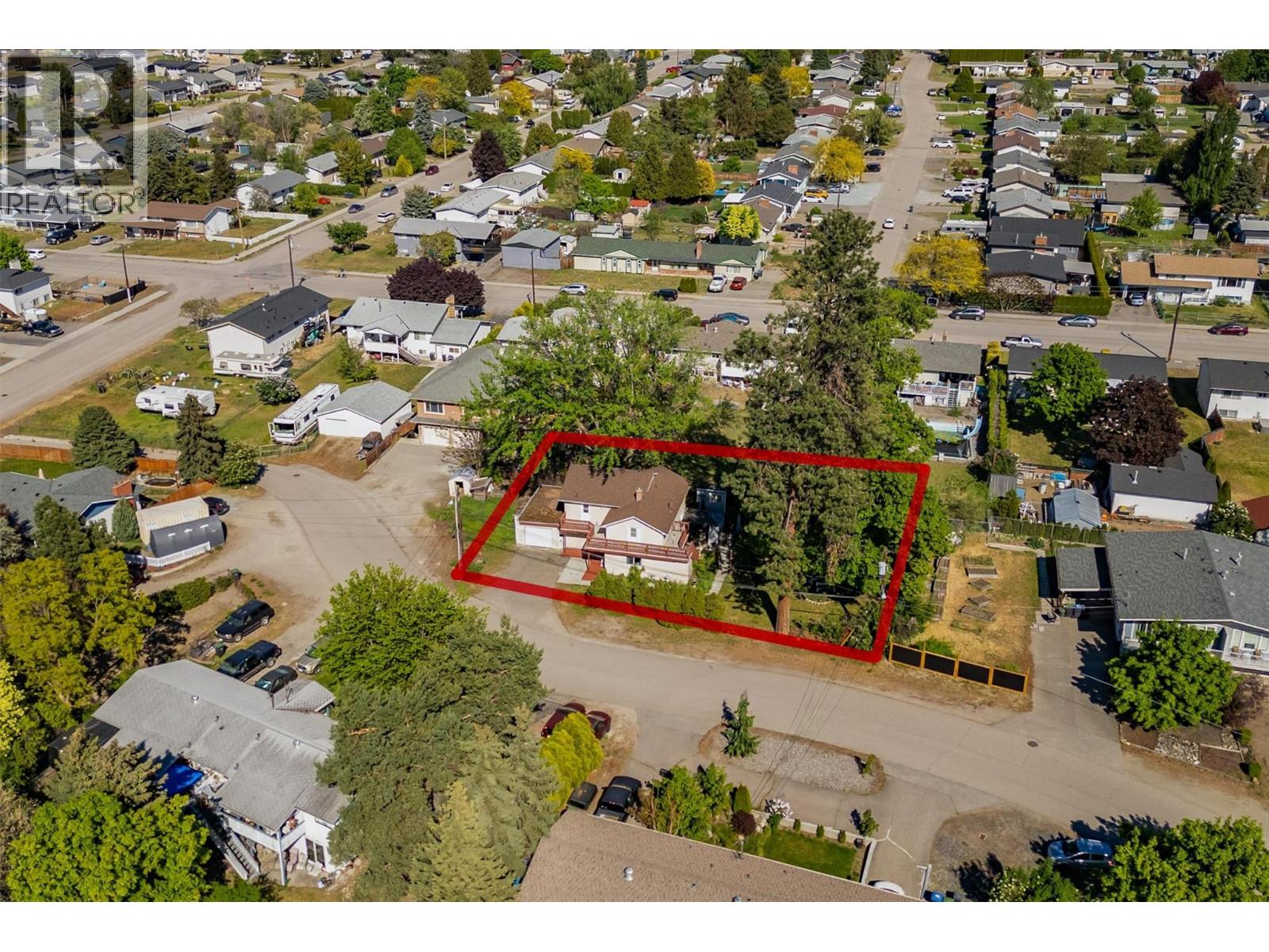 725 Fraser Road - 2