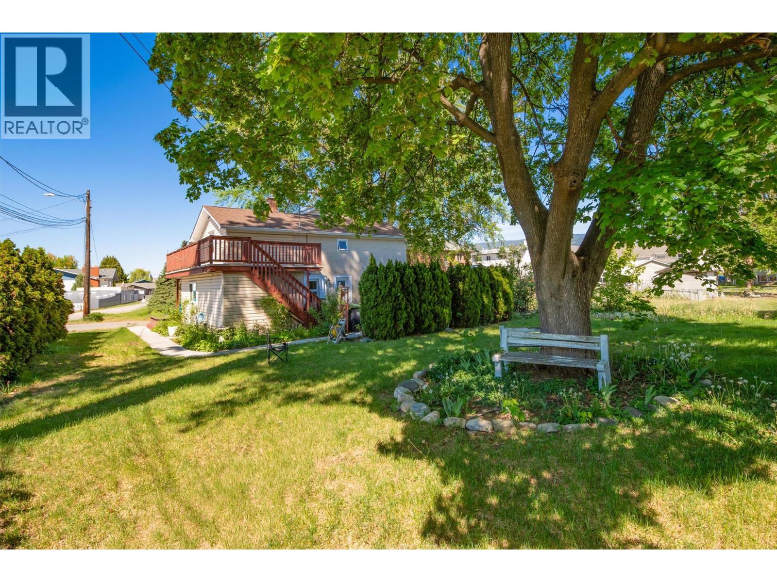 725 Fraser Road, Kelowna