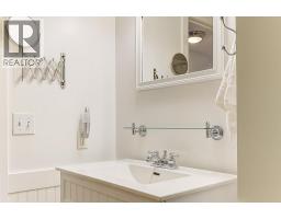 725 Fraser Road, Kelowna, BC V1X3M2 Photo 33