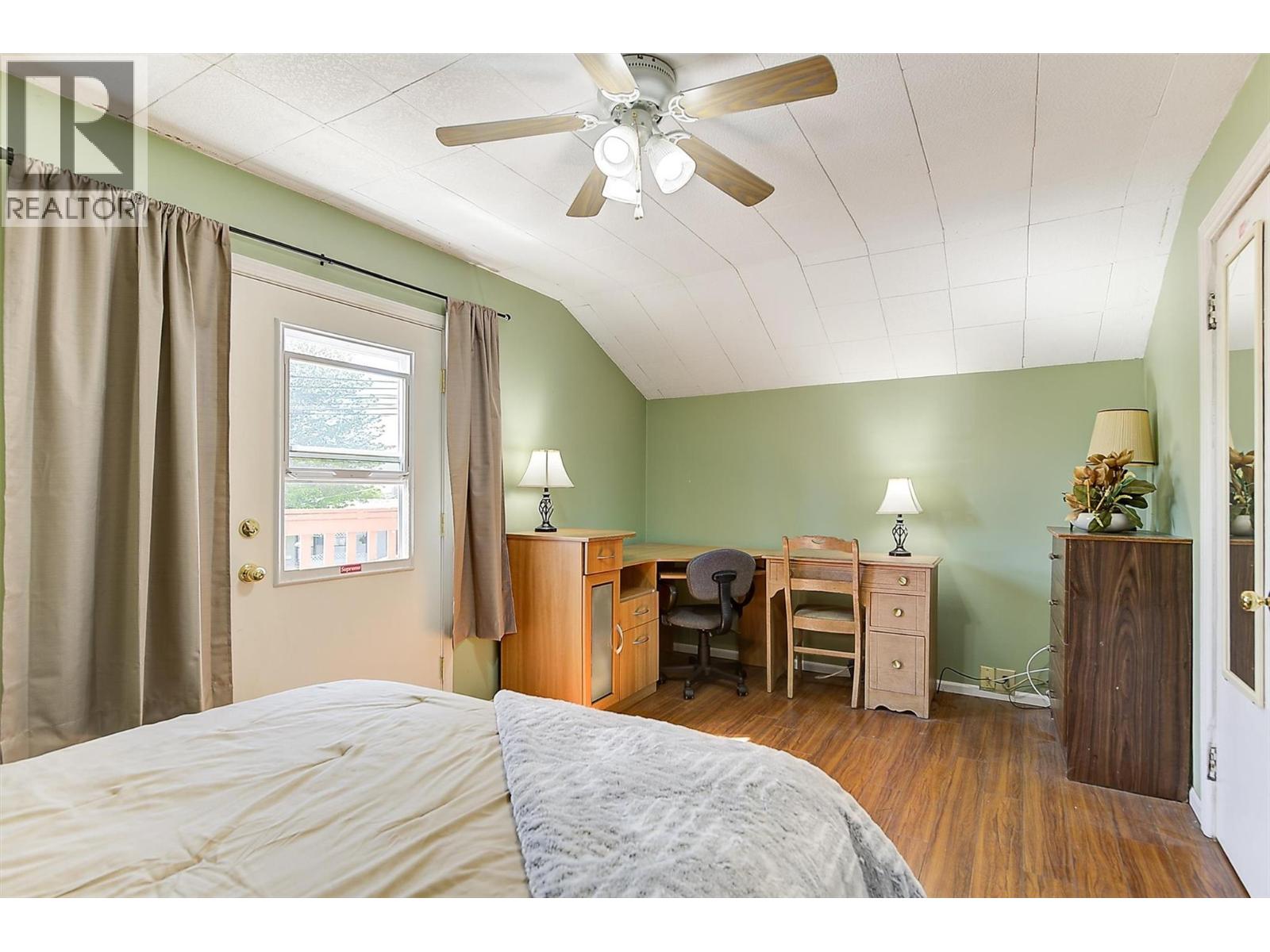 725 Fraser Road, Kelowna
