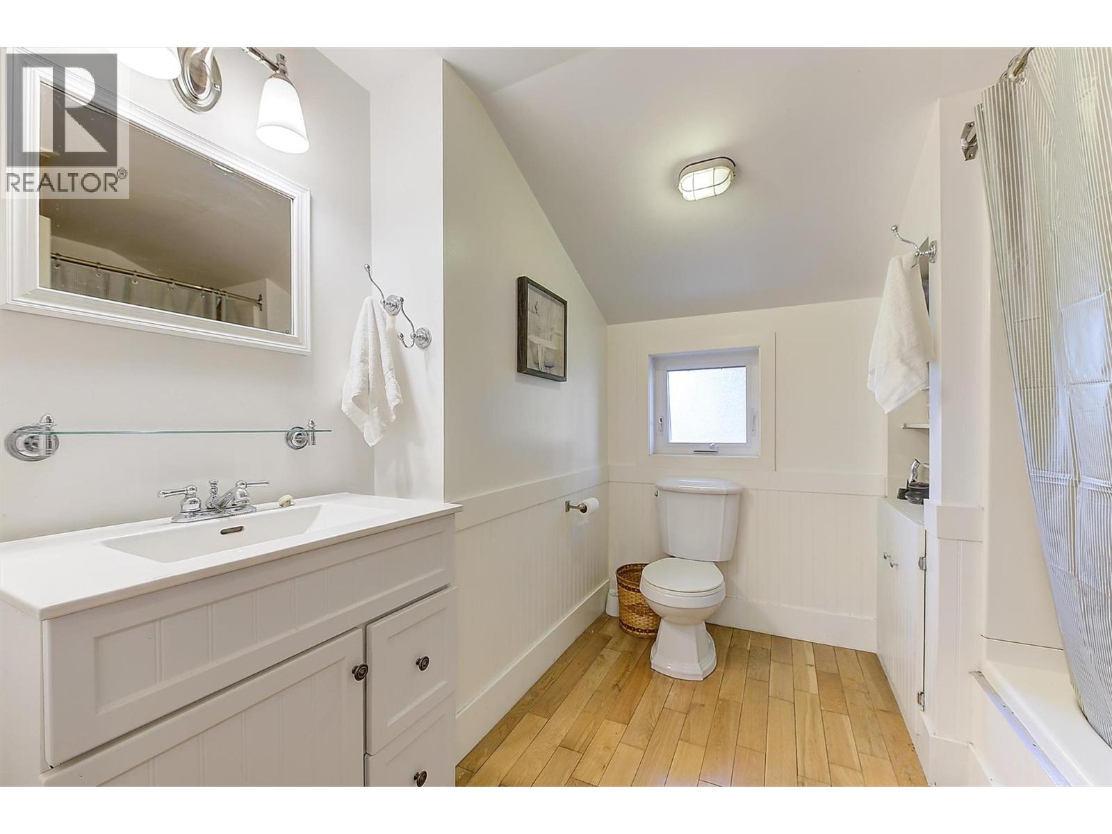 725 Fraser Road - 32