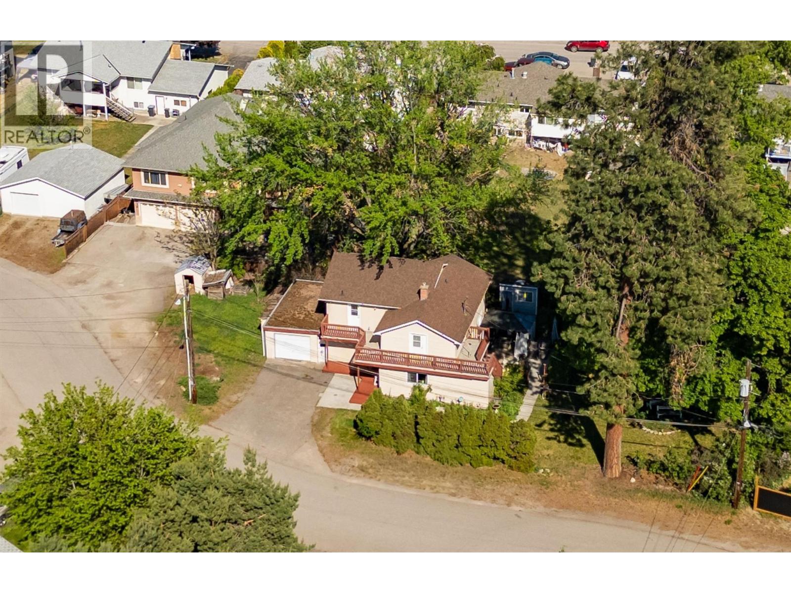 725 Fraser Road, Kelowna