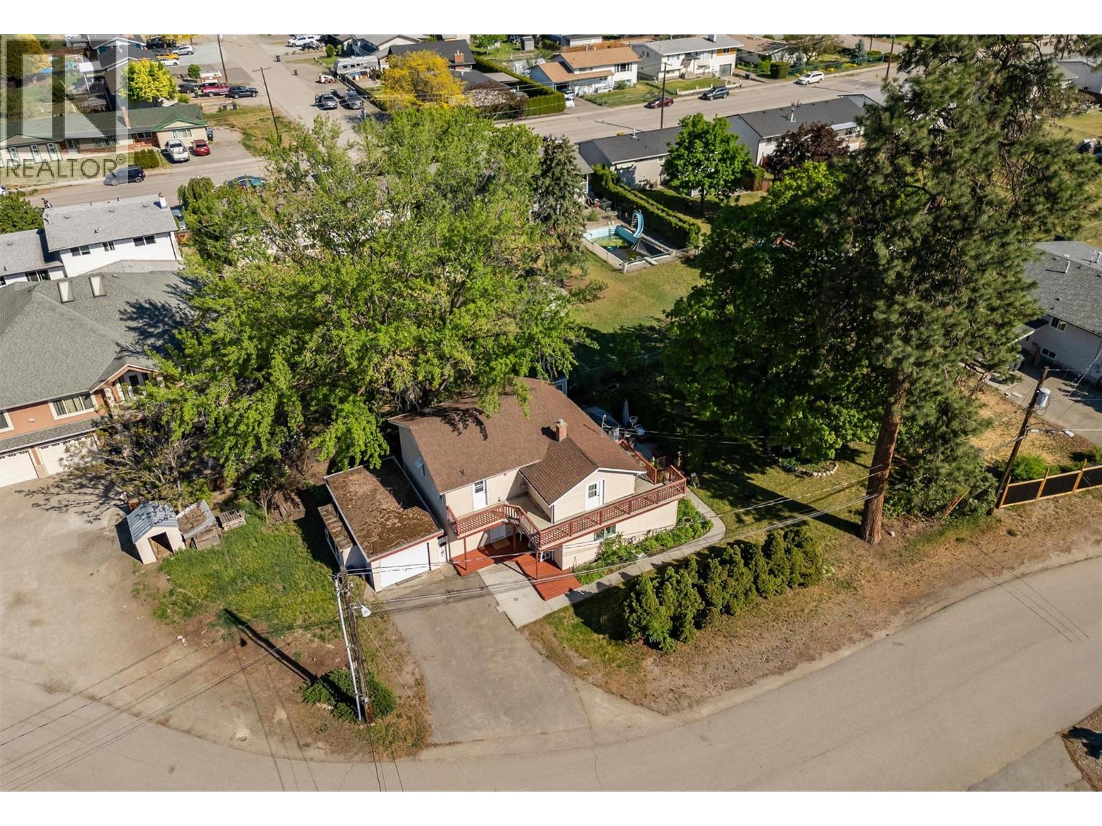 725 Fraser Road, Kelowna