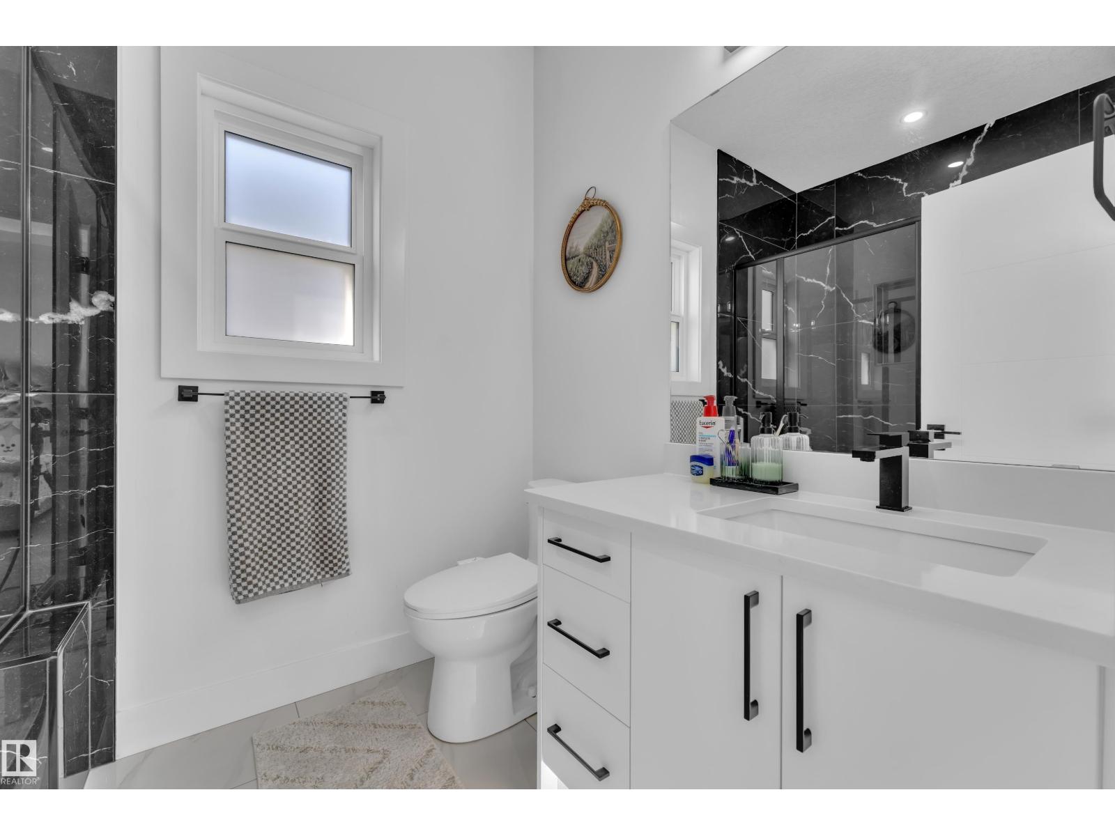 1755 18 ST NW - 34