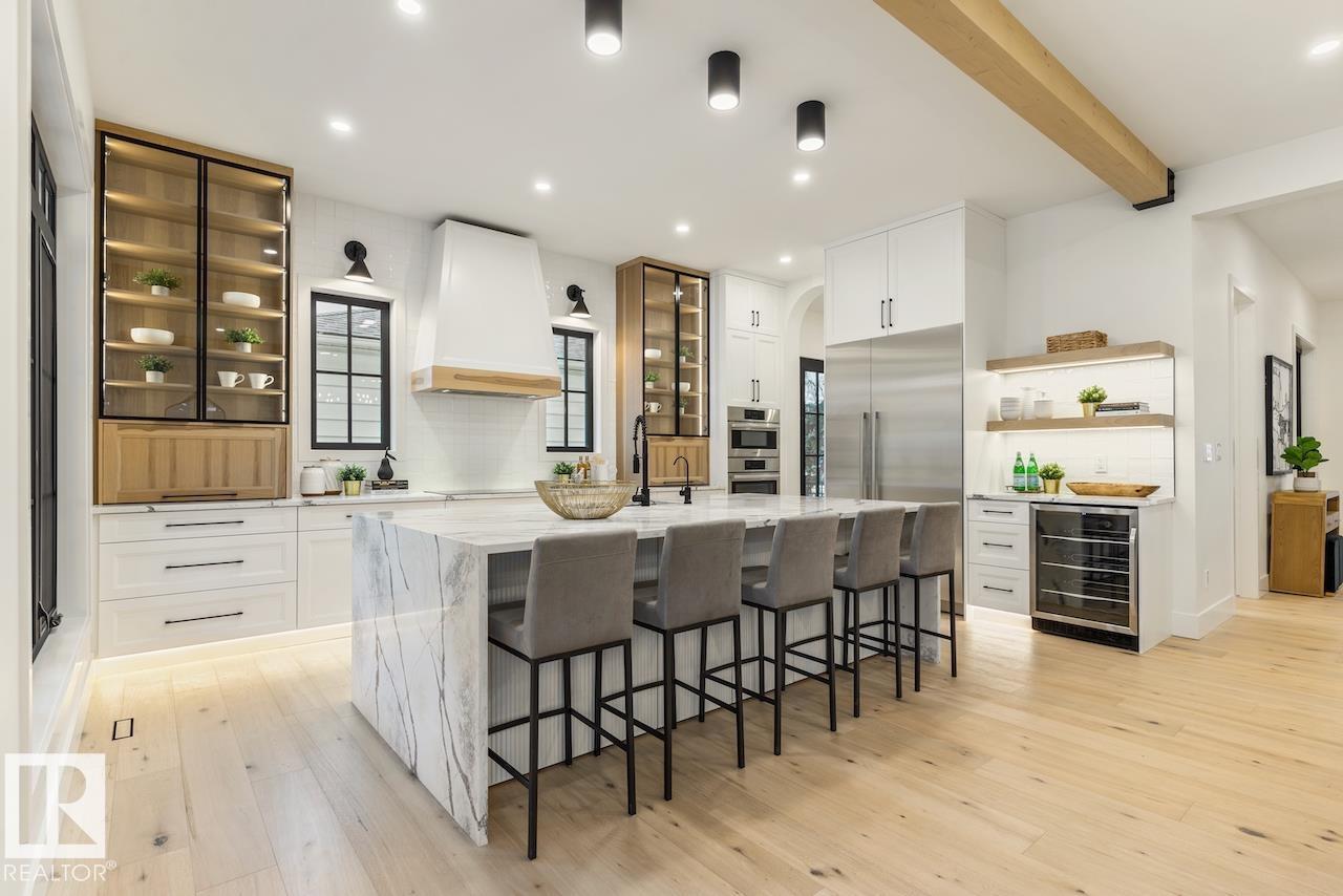 10519 138 ST NW - 10