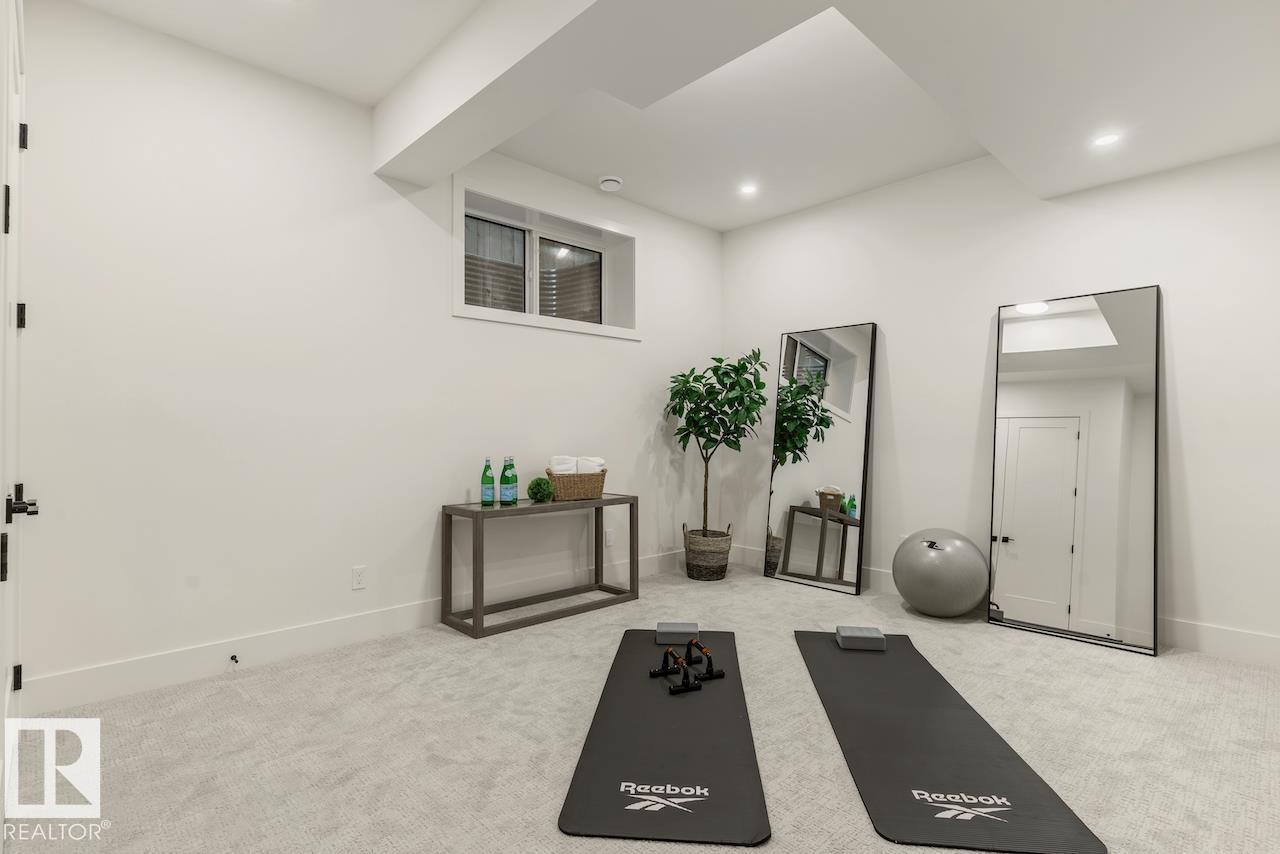 10519 138 ST NW - 59