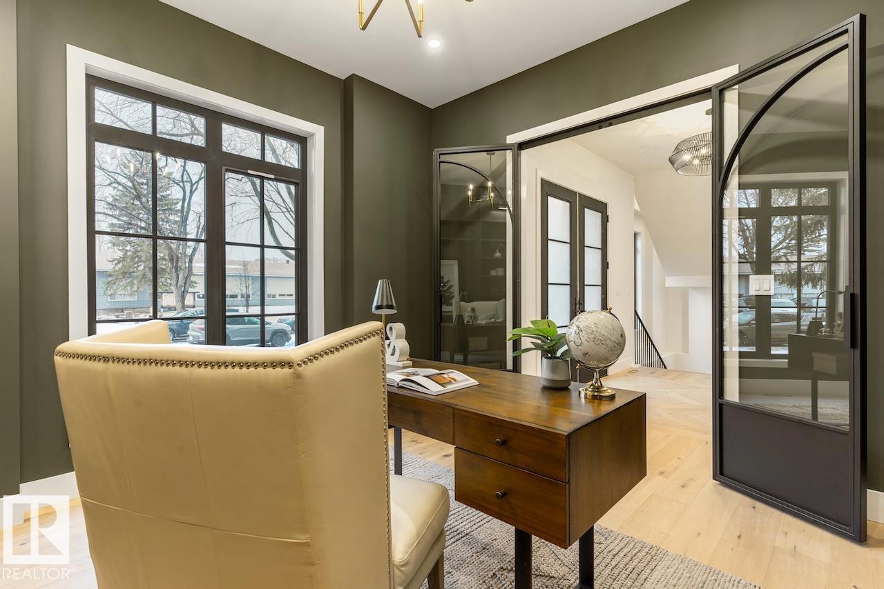 10519 138 ST NW - 6