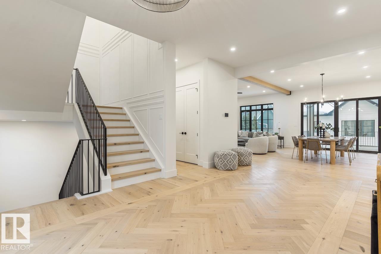 10519 138 ST NW - 7