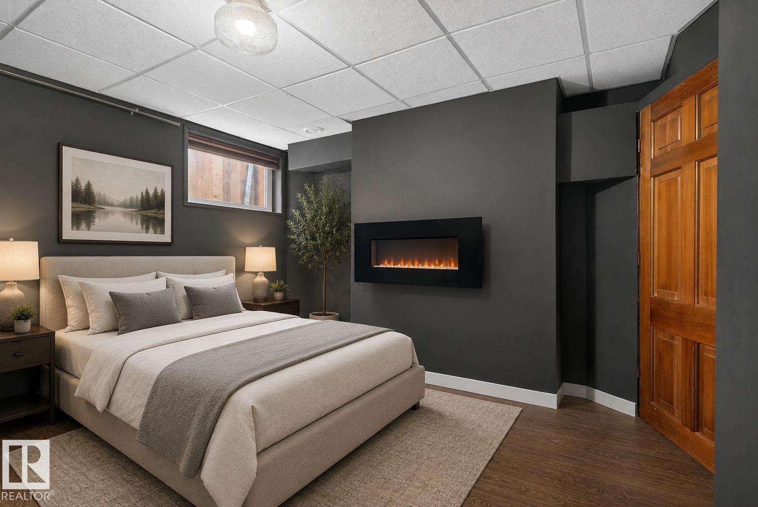 10409 83 ST NW - 41