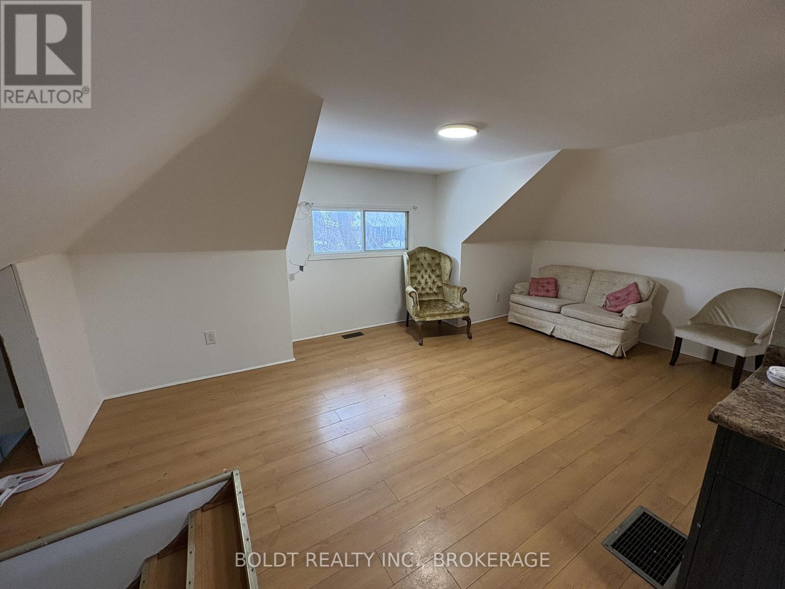 5145 RICE CRESCENT - 7