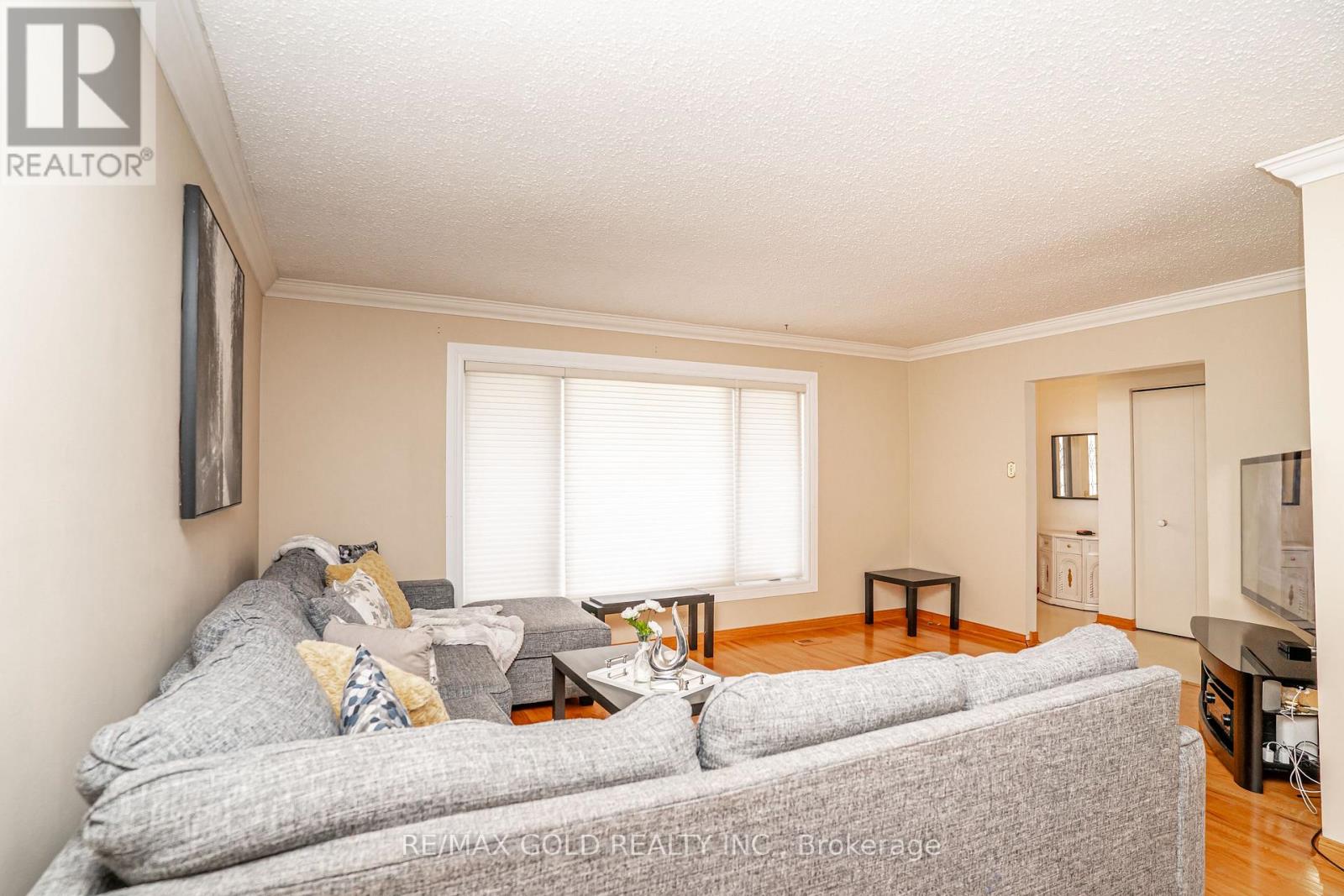 21 ABERDEEN CRESCENT - 11